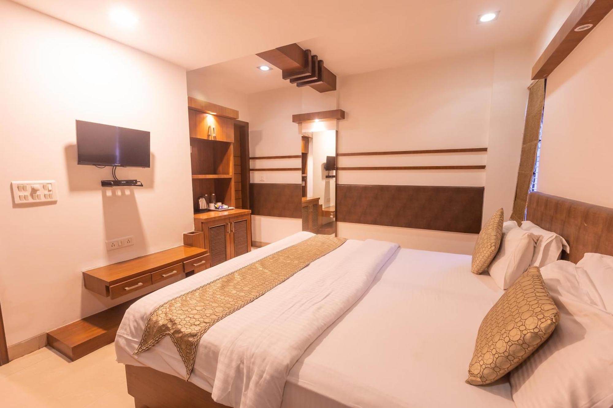 Hotel Crystal Inn Plaza Delhi Airport New Delhi Extérieur photo