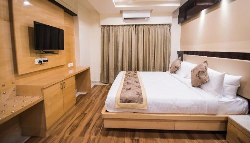 Hotel Crystal Inn Plaza Delhi Airport New Delhi Extérieur photo